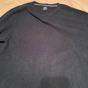 Men’s Black Gap Sweater